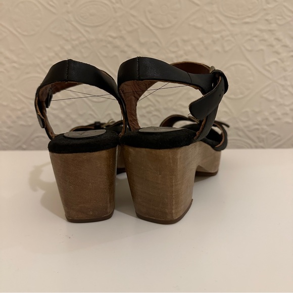 Rachel Comey Platform Sandal Clogs, Black with Buckle Detail, Size 6 - Picture 4 of 7